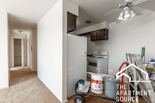 Foto del edificio - 7300 W North Ave