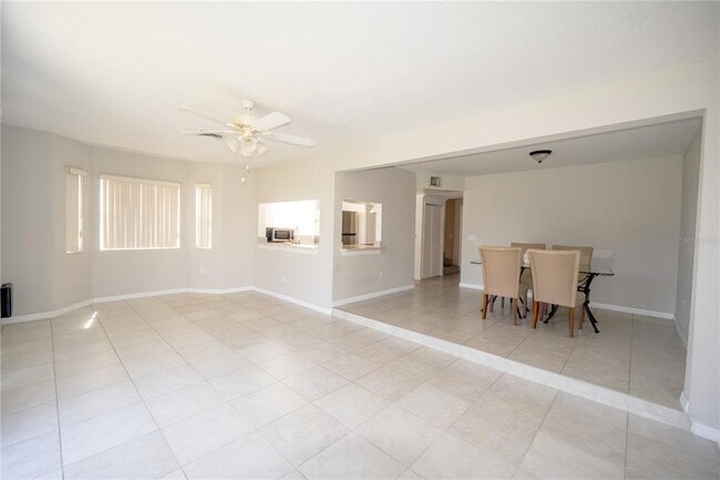 Building Photo - 873.0 Caribbean Dr