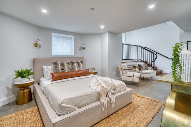 Foto del edificio - 2104 NW Everett St