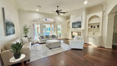 Building Photo - 15216 Saddlewood Dr