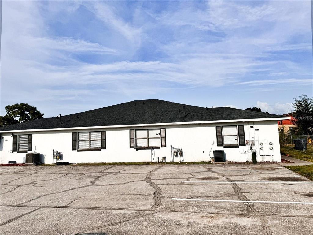 Primary Photo - 3118 Harmon Ln