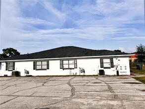 Building Photo - 3118 Harmon Ln