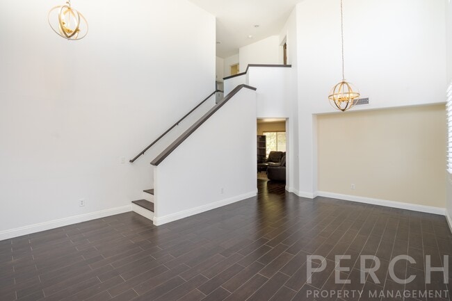 Building Photo - 3770 Dunbarton Way