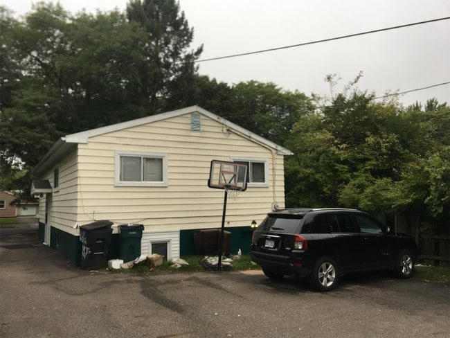 Photo - 606 Spartan Ave House