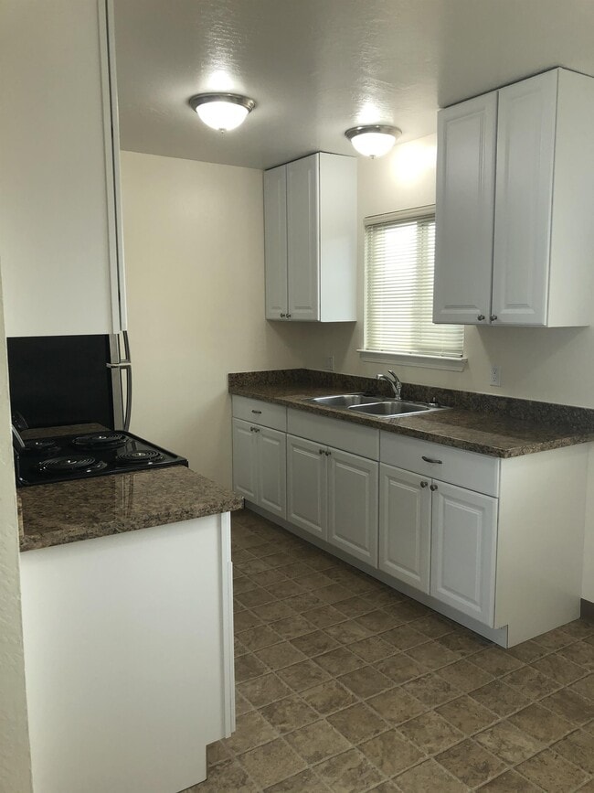 Foto del edificio - 310 Maple St