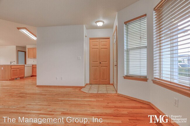 Foto del edificio - 3 br, 2 bath House - 5107 NE 129th Avenue