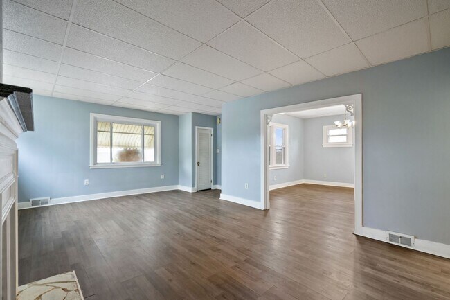 Foto del edificio - Recently Updated 3 Bedroom House In Penn H...