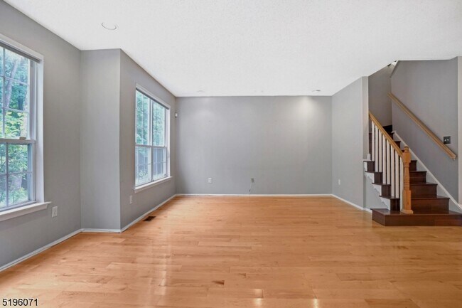 Building Photo - 3 Caroline Foster Ct