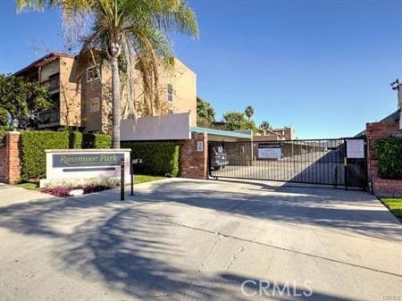 Primary Photo - 12200 Montecito Rd