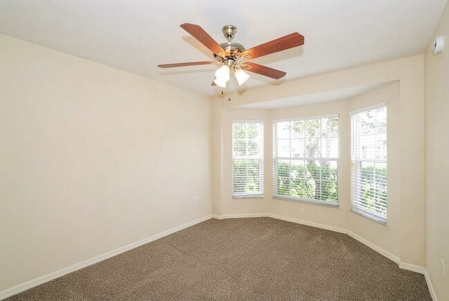 Foto del edificio - 7991 Princeton Manor Cir