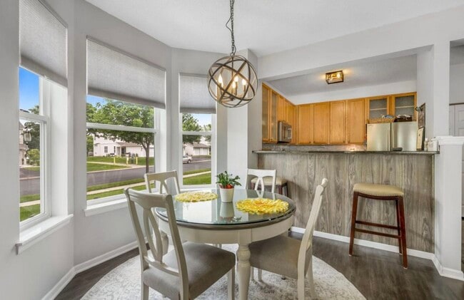 Foto del edificio - 799 Cobblestone Way