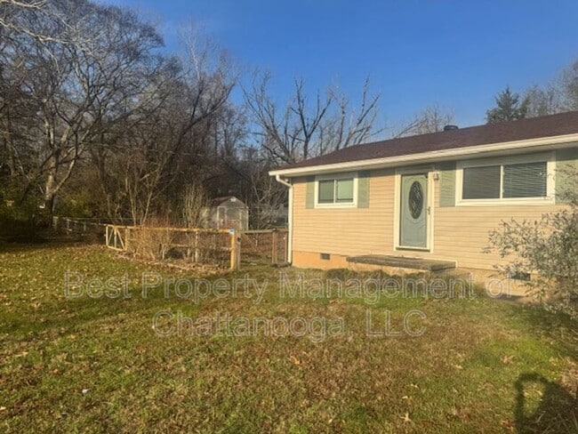 Photo - 5131 Winding Ln House