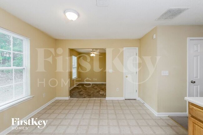 Building Photo - 613 Stadler Pointe