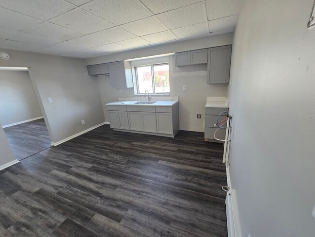 Building Photo - 27415 Gratiot Ave