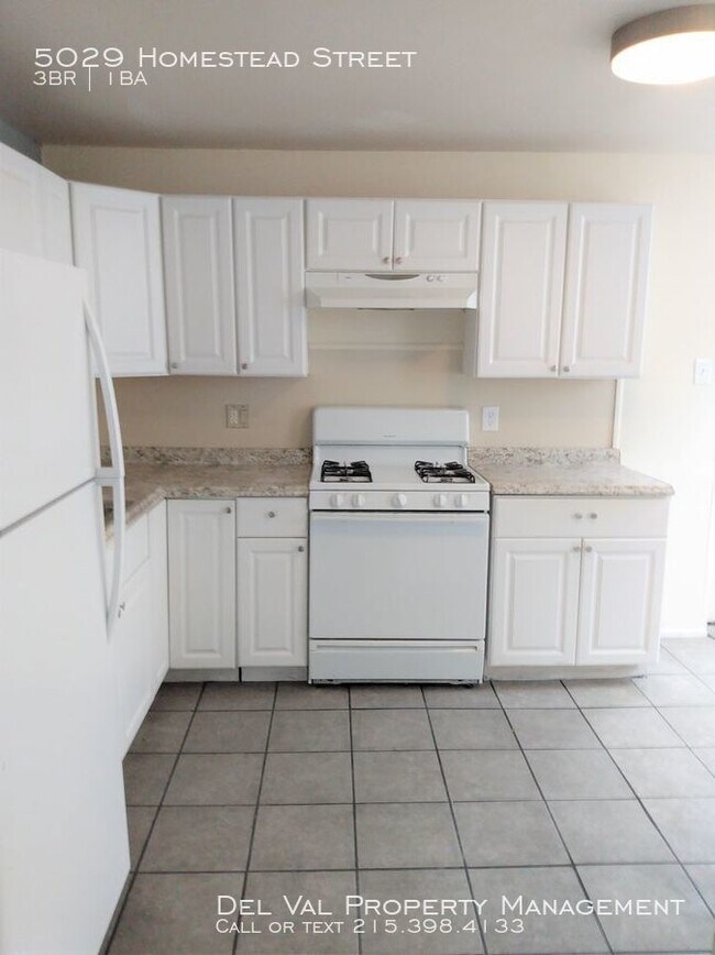 Foto del edificio - 5029 Homestead St