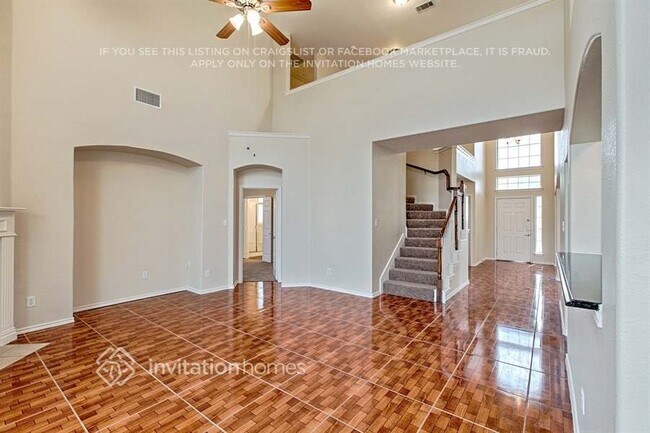 Foto del edificio - 6605 Driftwood Ln