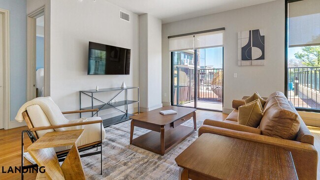 Foto del edificio - 1414 Wood Hollow Dr