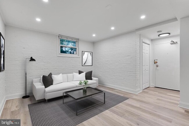 Foto del edificio - 1322 15th St NW