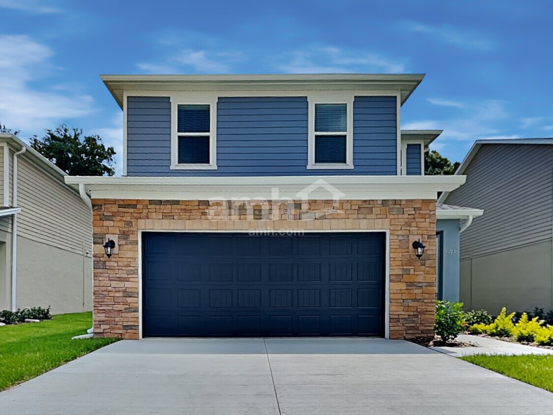 Foto principal - 1073 Walden Pond Dr