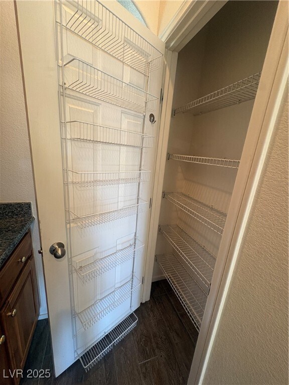 Foto del edificio - 1625 Sandglass Ave