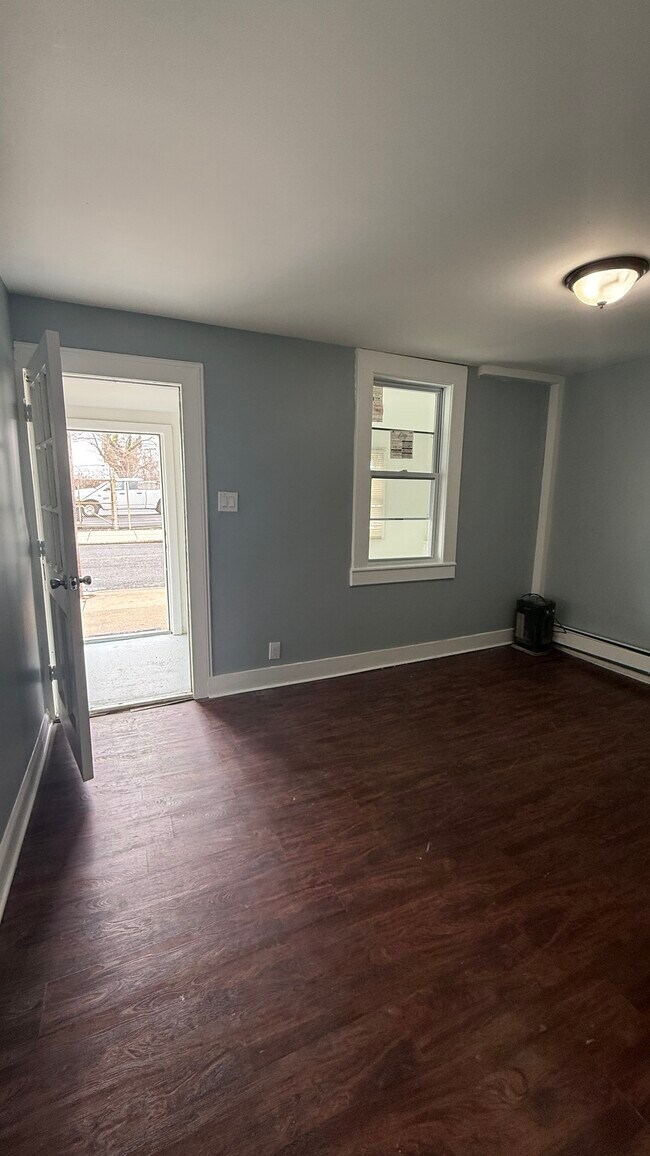 Foto del edificio - 1218 Drexel Ave