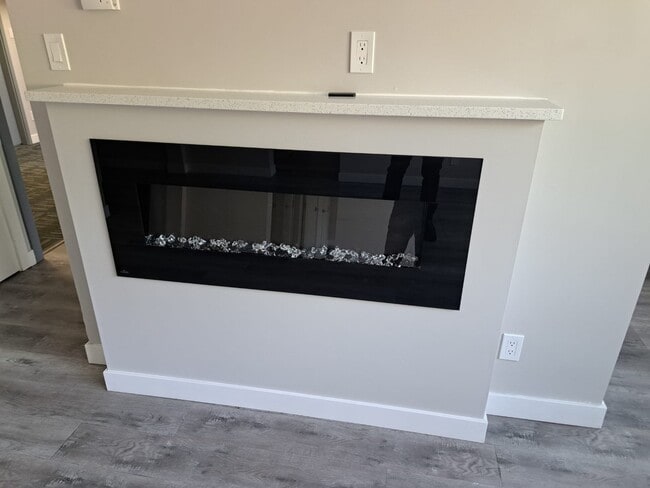 Building Photo - 11110-68 68 Ave NW