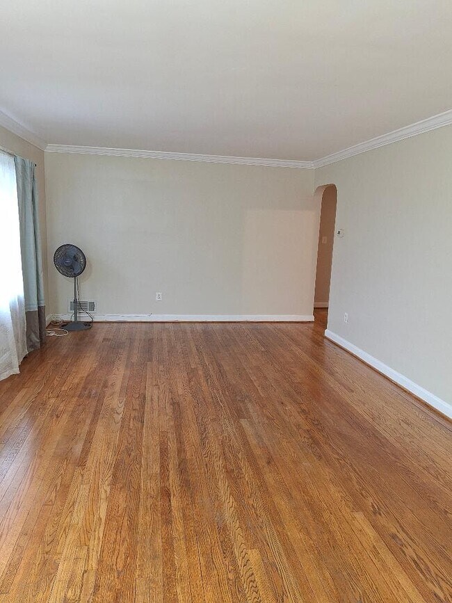 Foto del edificio - 4408 Ridgecrest Dr
