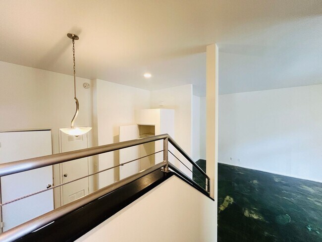 Foto del edificio - 2339 Hyperion Ave