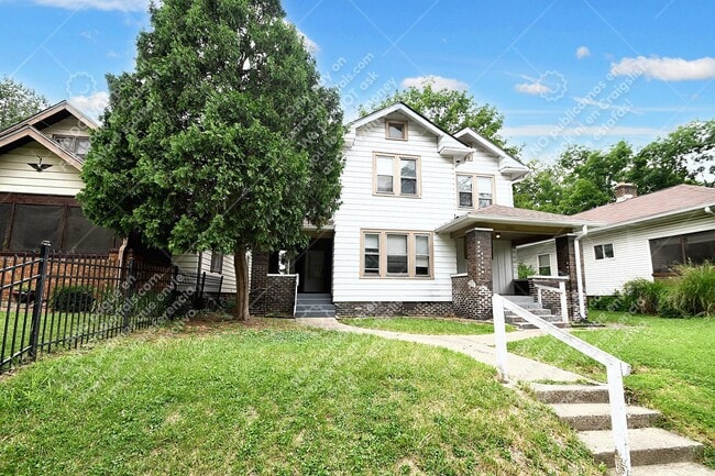 Building Photo - 3942 Cornelius Ave