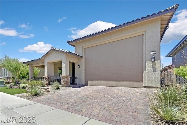 Building Photo - 444 Middlestone Ave