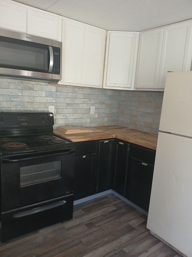 Foto del edificio - 94 Leasch Loop