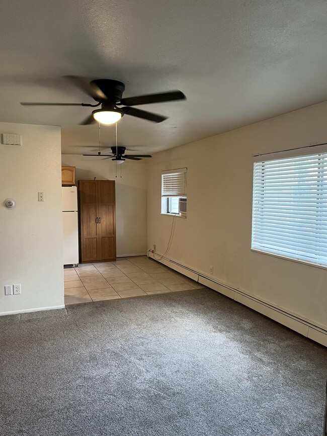 Building Photo - 643 Swenson Ave