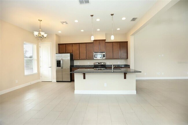 Building Photo - 14046 Walcott Avenue