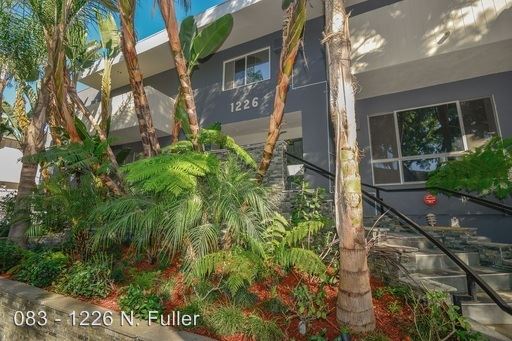 Primary Photo - 1226 N Fuller Ave