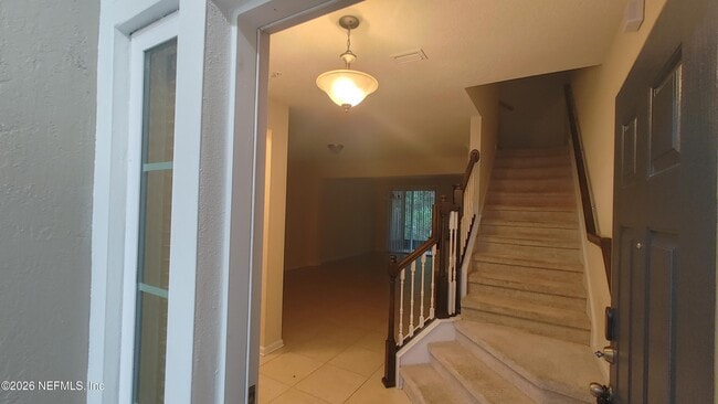 Building Photo - 147 San Briso Way