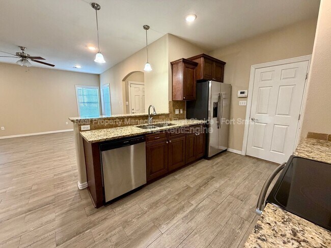 Foto del edificio - 9720 Haven Blvd