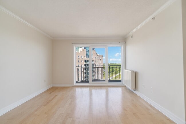 Building Photo - WELCOME TO THE SUMMIT - ONE BEDROOM PLUS D...