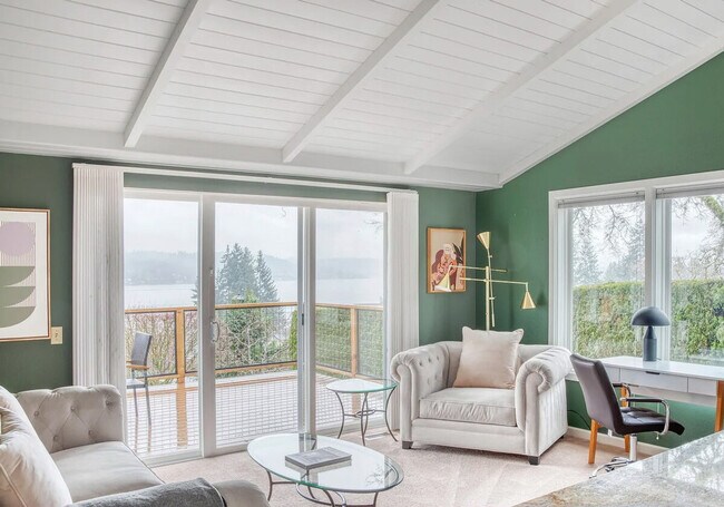 Foto del edificio - 16901 SE 25th St