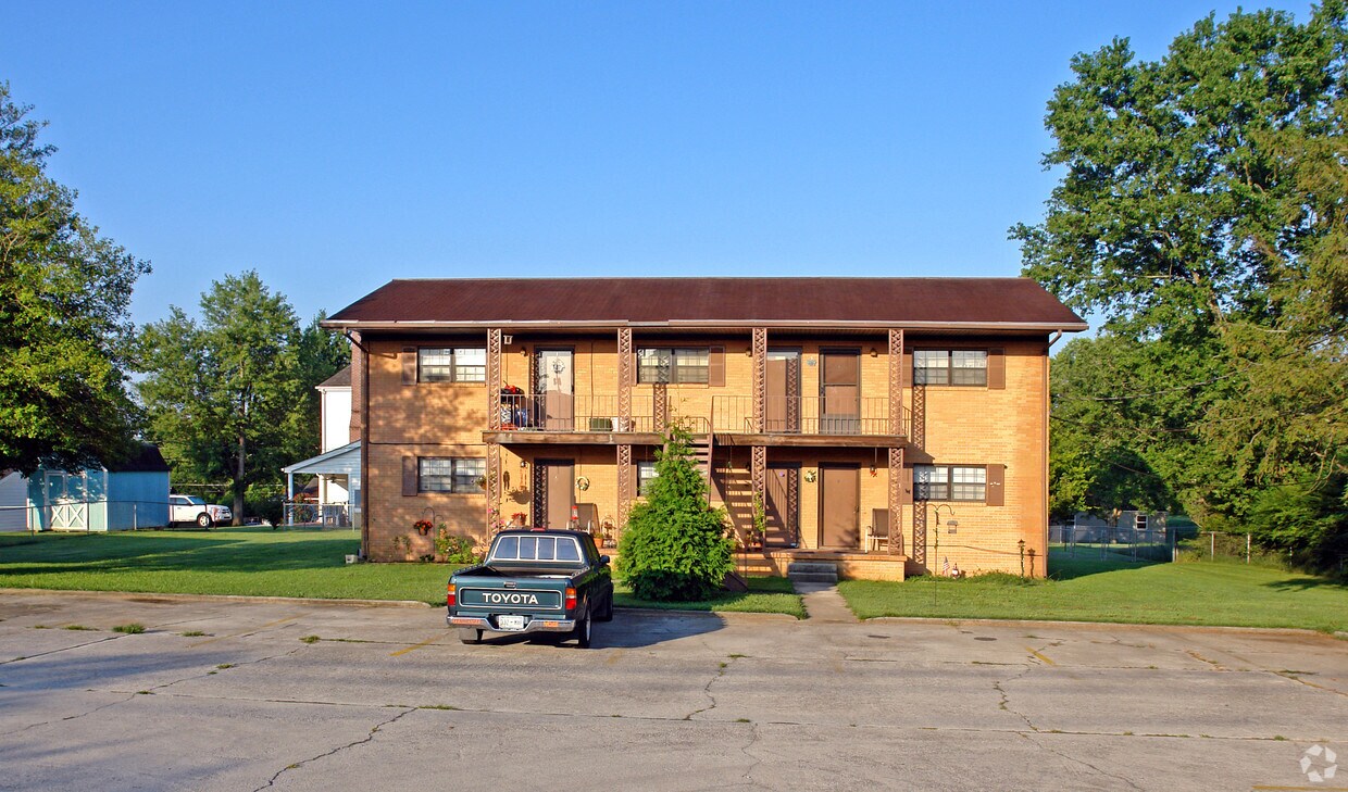 Building Photo - 4809 Rowan Rd