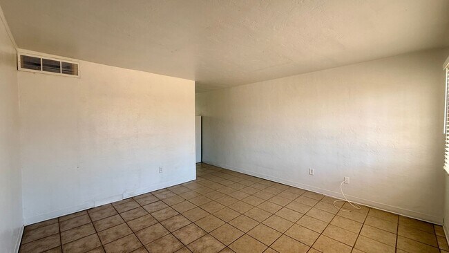 Foto del edificio - 7532 N 21st Ave