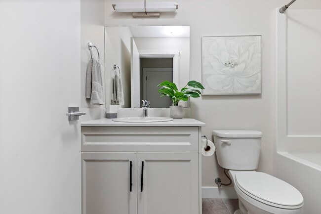 Building Photo - The Rise Apartment Homes