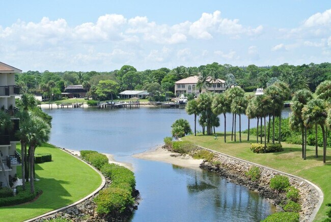 Building Photo - 1601 Marina Isle Way