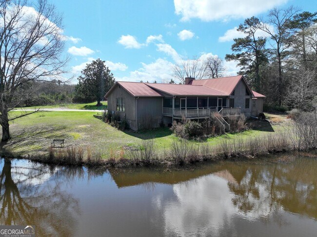 Foto del edificio - 6780 Johnson Rd