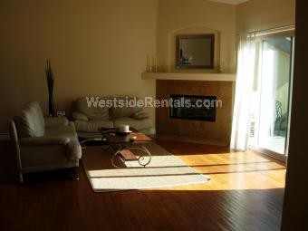 NA - 2111 Carnegie Ln