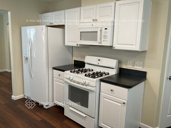 Foto del edificio - 13206 Ambrosa Dr