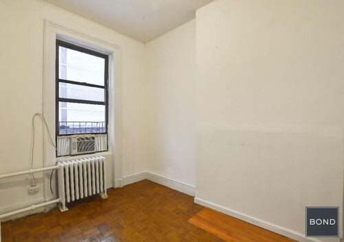 Foto del edificio - 720 2nd Ave