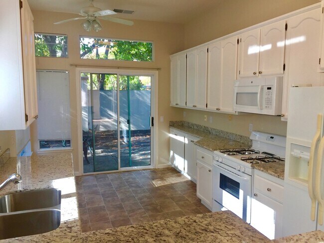 Foto del edificio - Duet in Summerset 1 (55+)