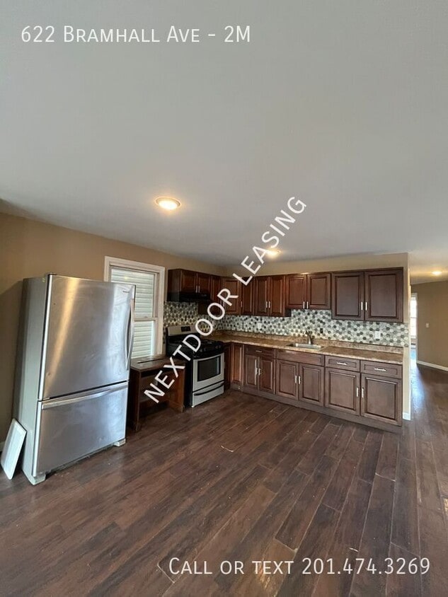 Foto principal - 622 Bramhall Ave