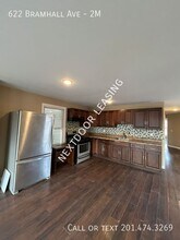 Building Photo - 622 Bramhall Ave