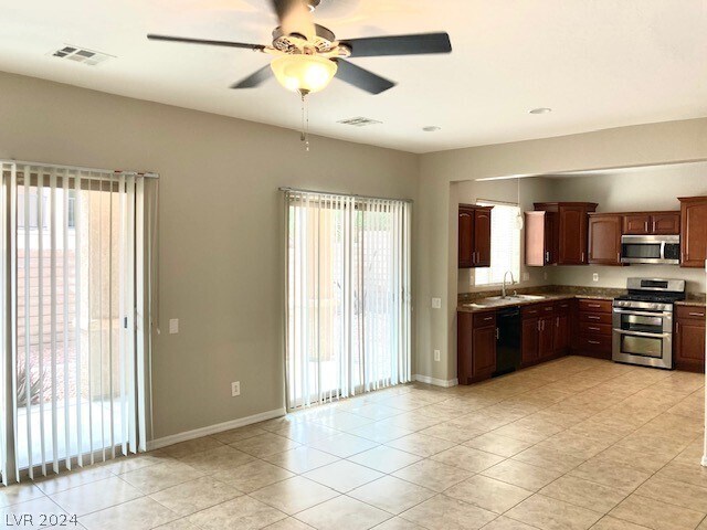 Building Photo - 11833 Orense Dr